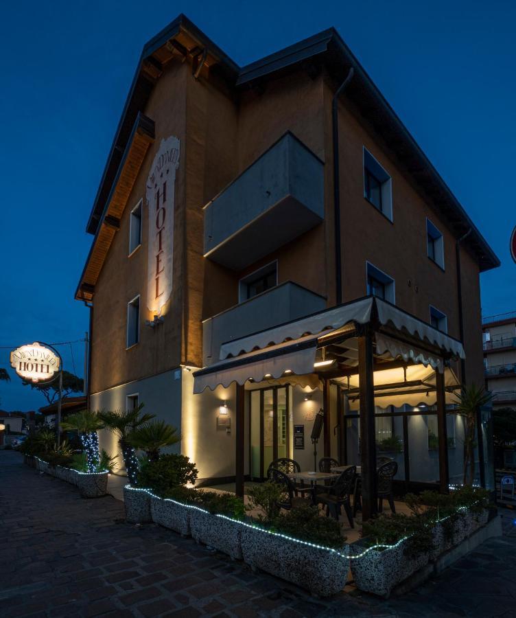 New Automatic Villa Daniela San Bartolomeo al Mare Kültér fotó