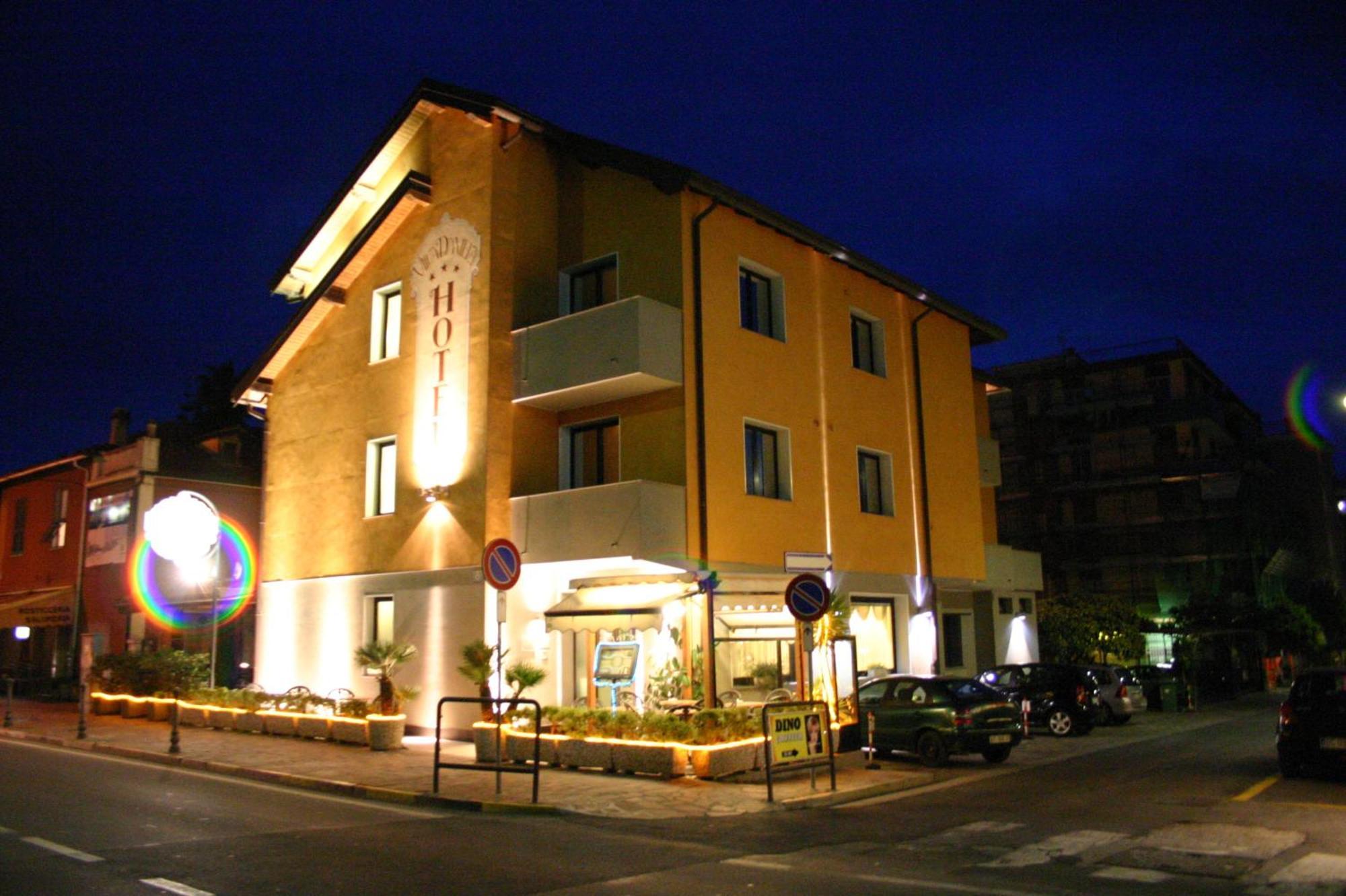 New Automatic Villa Daniela San Bartolomeo al Mare Kültér fotó