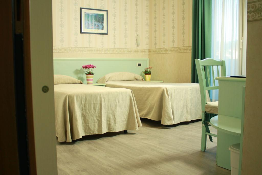 New Automatic Villa Daniela San Bartolomeo al Mare Kültér fotó